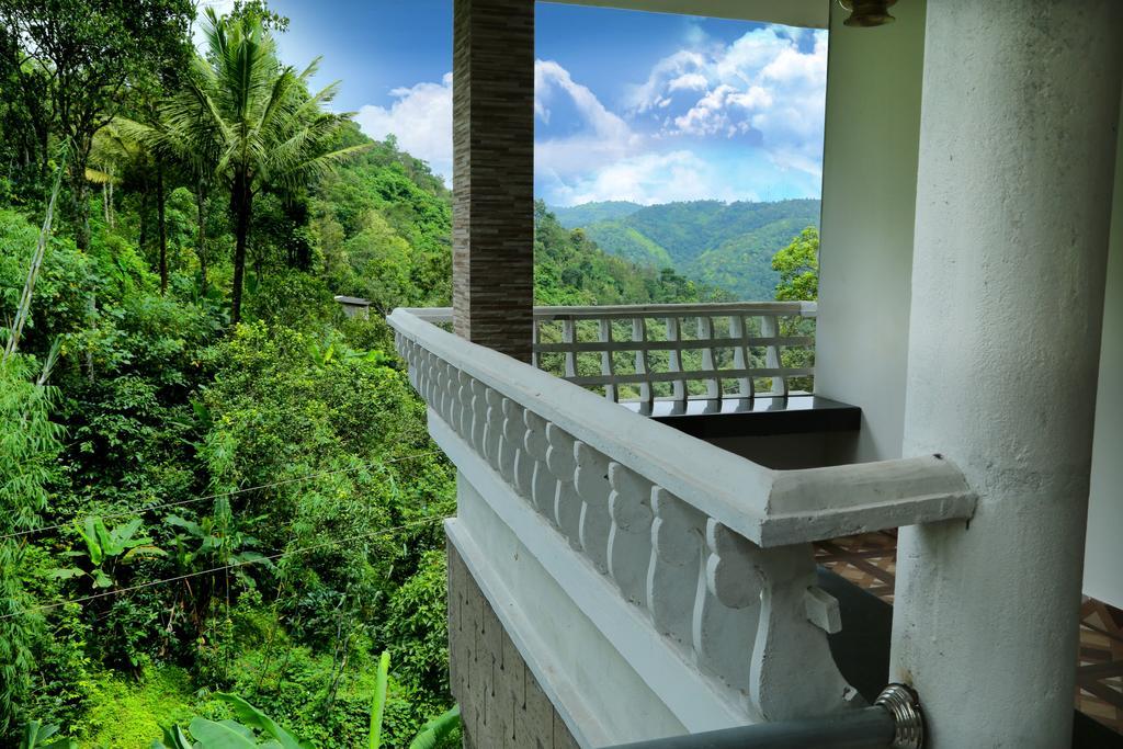 Spring And Valley View Thekkady Eksteriør bilde
